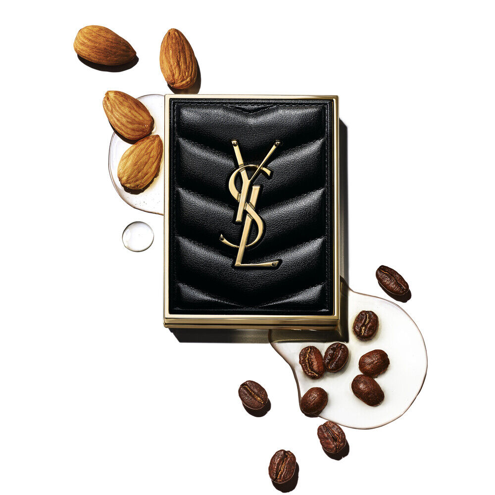 COUTURE MINI CLUTCH
